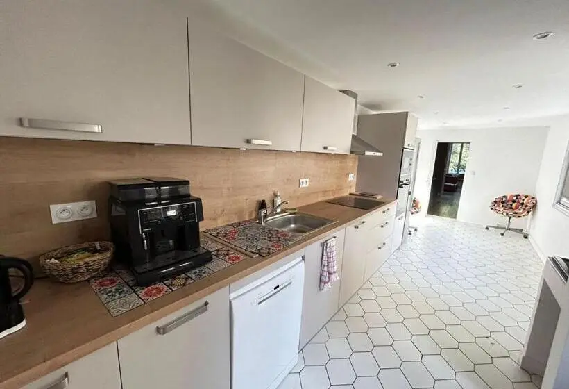 デラックスルーム, Chambres Au Coeur Du Quartier Historique   Maison Alternativi