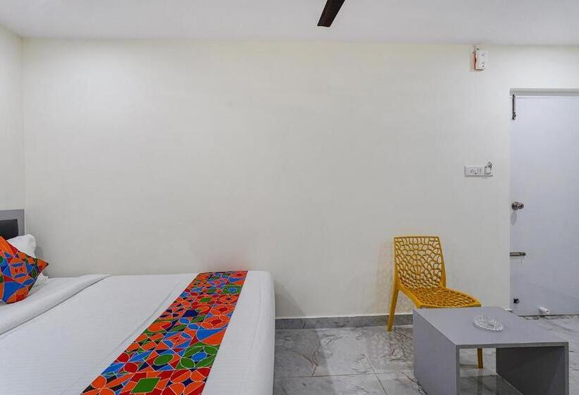 이코노미 룸, Ivory Pearl