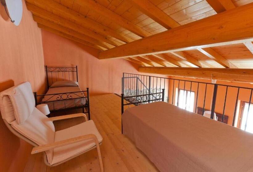 带1个卧室的高级公寓, Nuova Scardua Agr Cucina Tipica