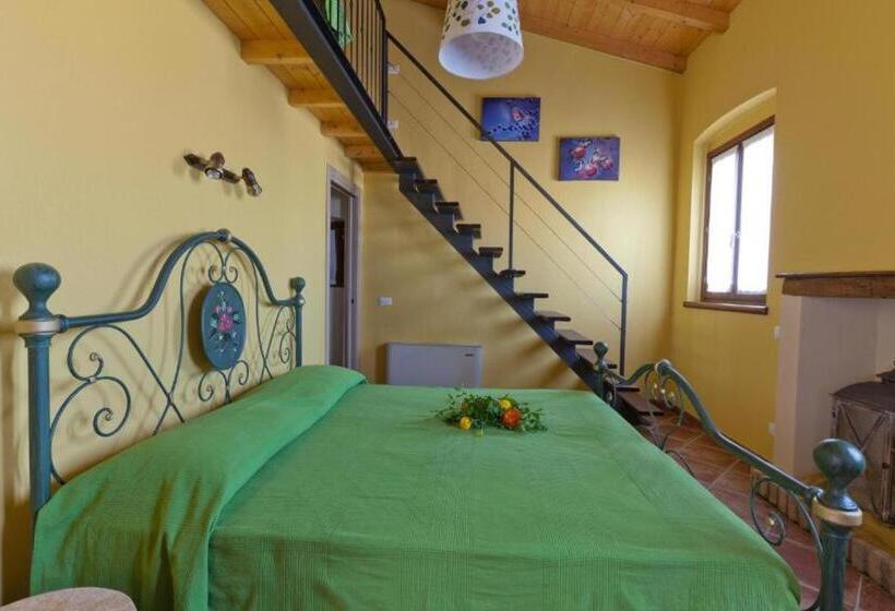 四人标准间, Nuova Scardua Agr Cucina Tipica