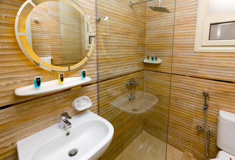 اتاق لوکس با تخت بزرگ, Venus Guest House
