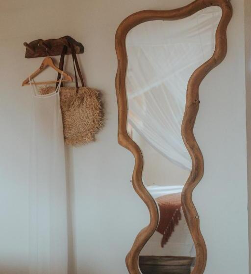 スタンダードルーム, Vila Ronquinha   Arpoador