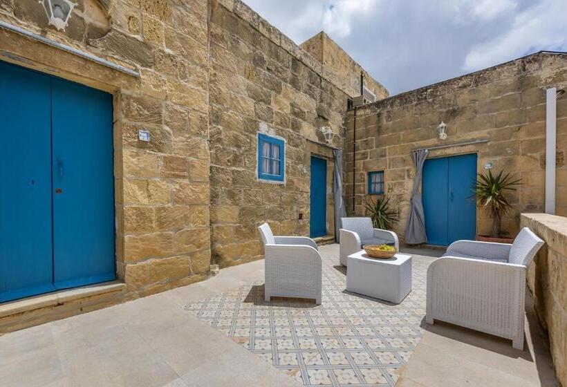 اتاق استاندارد سه نفره, Azure Tranquility 3 At Tan Neputi By Solea