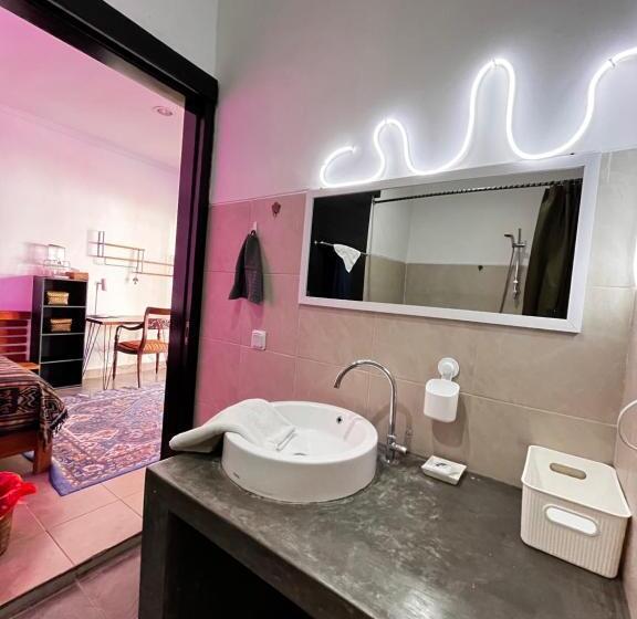 스탠다드 룸, Black Pillow Villa