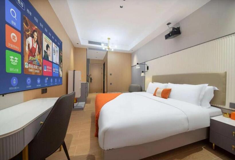 Standard Single Room with Balcony, Guangzhou Yashe International Apartment