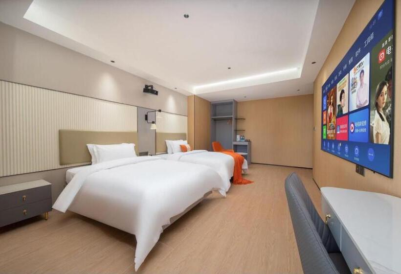 Standard Room 2 Double Beds, Guangzhou Yashe International Apartment