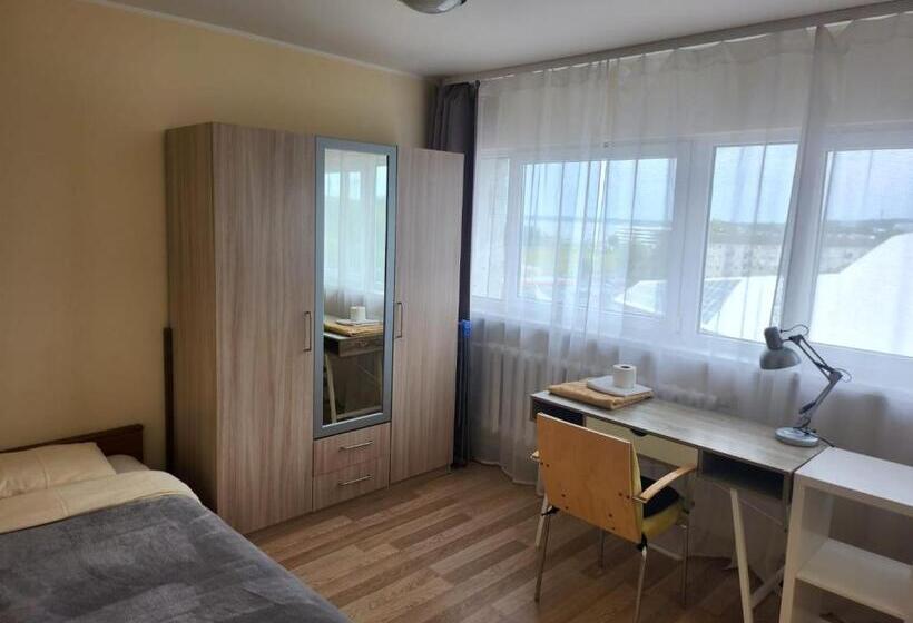 اتاق استاندارد یک نفره با چشم‌انداز دریا, Central Shared Flat   Quiet Private Room