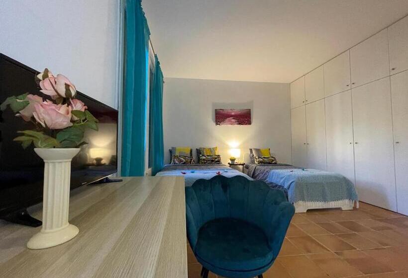 Люкс Повышенной Комфортности, Private Rooms By Arco De Triunfo