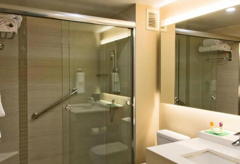 سوییت, Spacious & Luxurious King Suite At Los Cabos