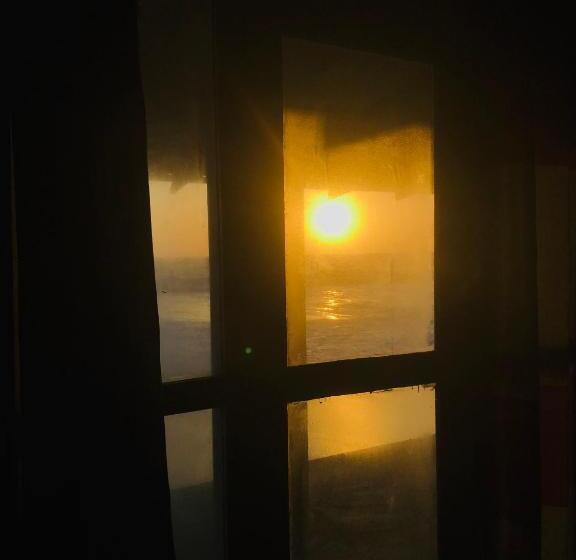 Triple Room Sea View, Silver Sands Beach