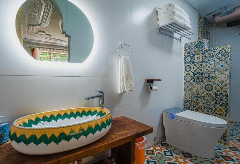 Familiekamer met Uitzicht op de Tuin, 达卜·九宿民宿