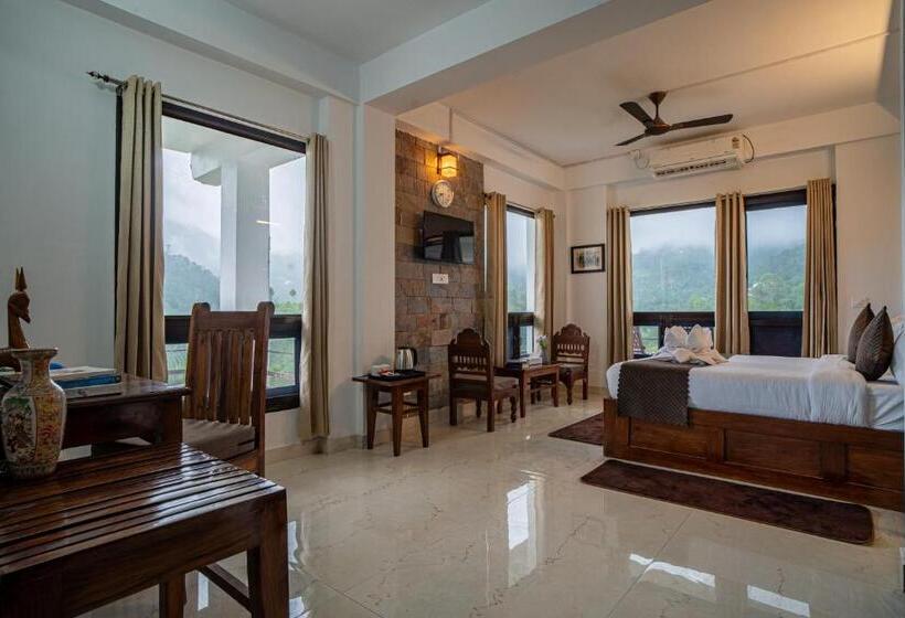 Номер Стандарт Вид на Горы, Captain Resorts