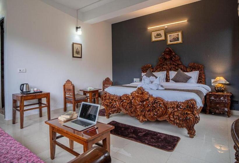 Номер Стандарт Вид на Горы, Captain Resorts