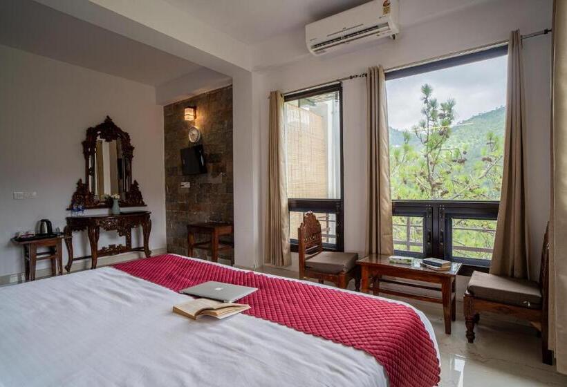 Номер Стандарт Вид на Горы, Captain Resorts