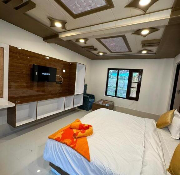 اتاق سوپریور, Shabnam Resort