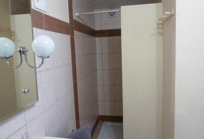 标准房带园景, Bienvenue Chez Bernard