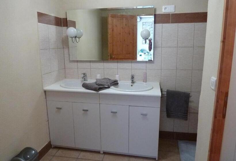 标准房带园景, Bienvenue Chez Bernard