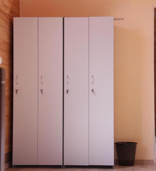 غرفة رباعية اقتصادية مع حمام مشترك, Freedom