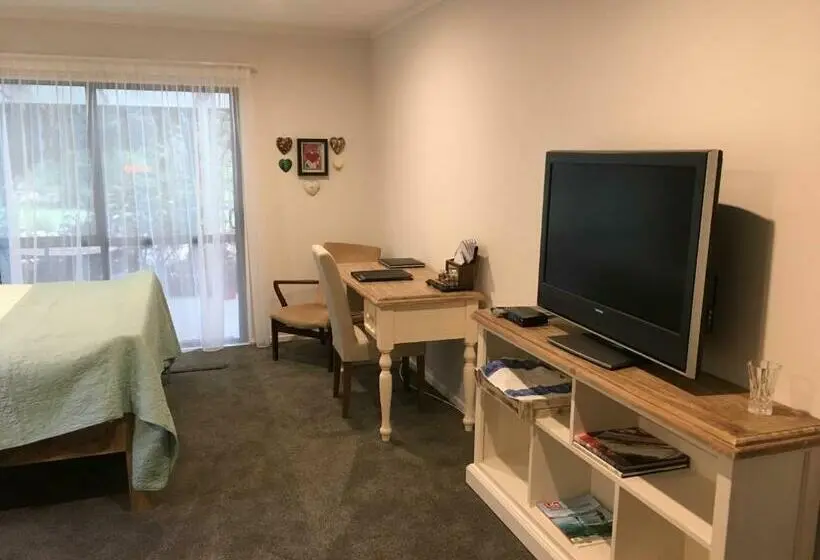 キングサイズベッドのスーペリアルーム, Kerikeri Garden Homestead