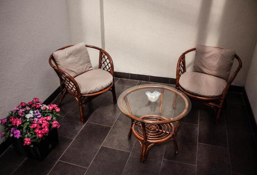 חדר דלוקס, Melior Szálló