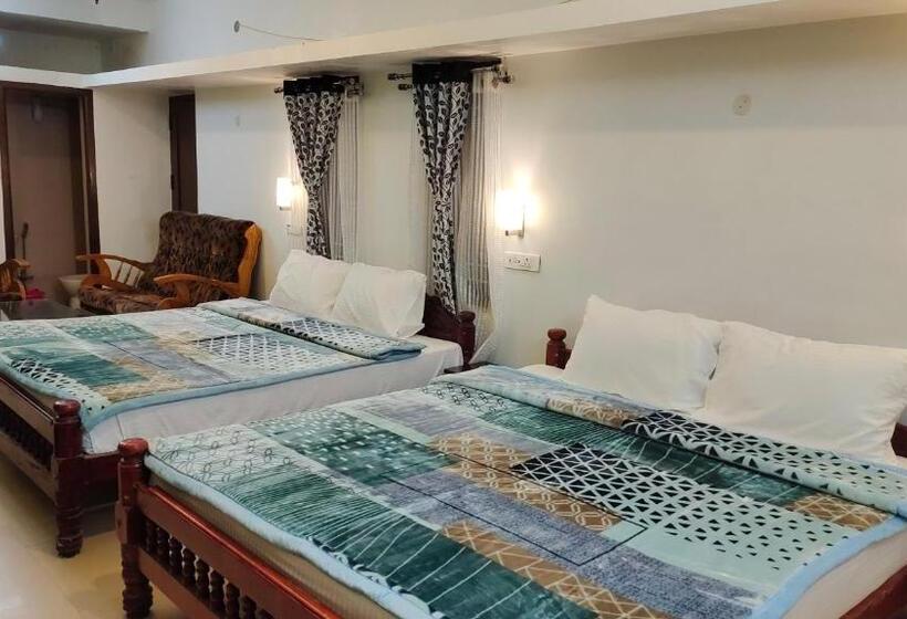 اتاق لوکس, Royal Serene Villas