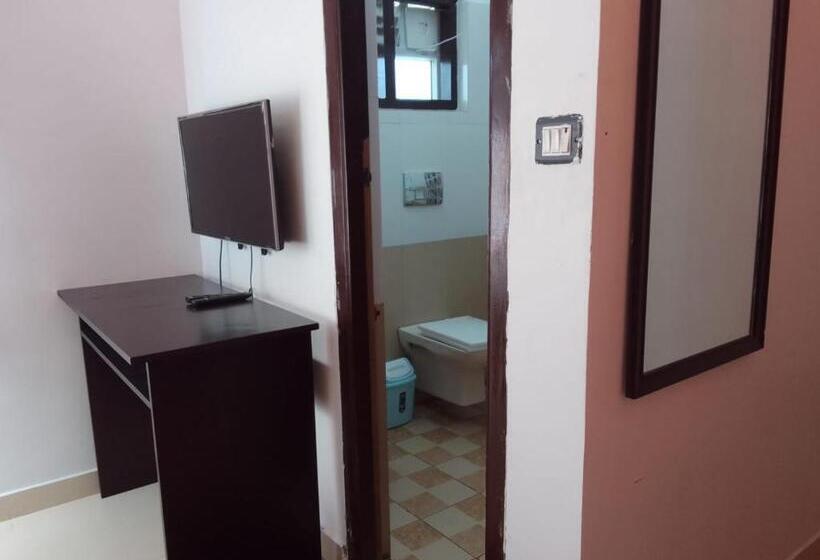 اتاق استاندارد با چشمانداز کوهستان, Royal Serene Villas