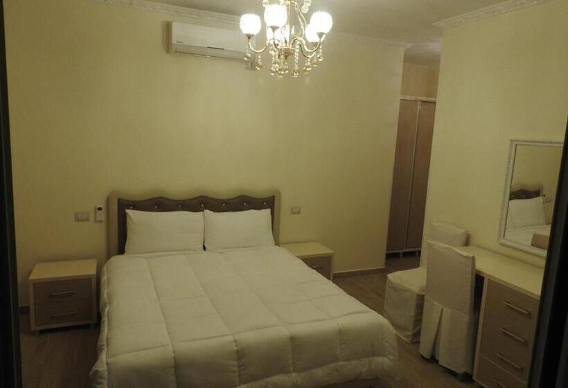 اتاق استاندارد با چشمانداز دریا, 3 Vellezerit