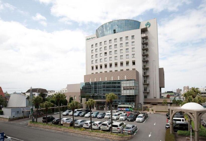 غرفة قياسية رباعية, Avalorm Kinokuni