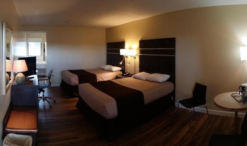 חדר סטנדרט, Bear Country Inn