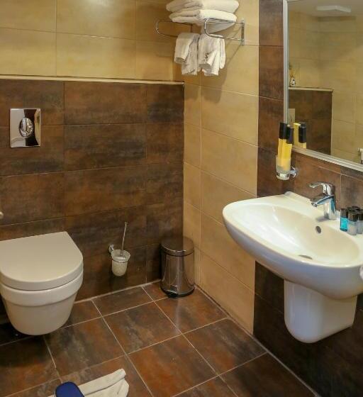 Triple Room Sea View, City Tower