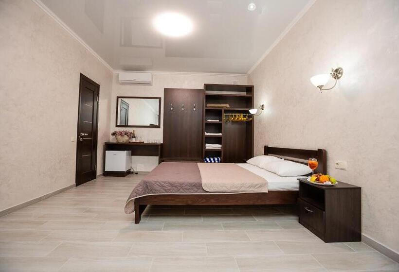 اتاق لوکس چهار تخته, Grand