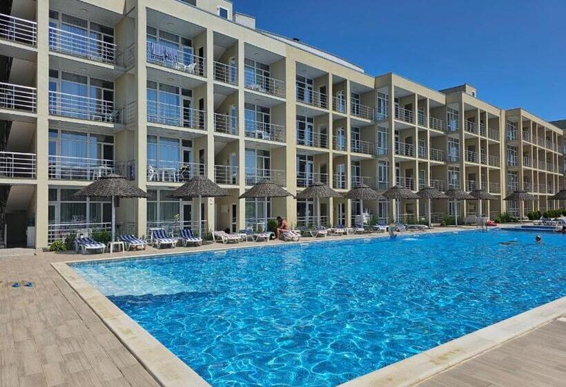 سوییت لوکس, Grand