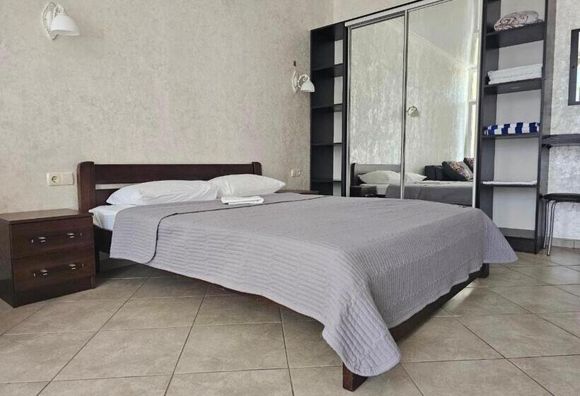 سوییت لوکس, Grand