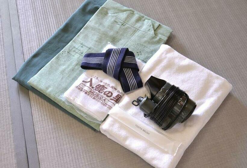 غرفة قياسية, Iruka No Sato Musica