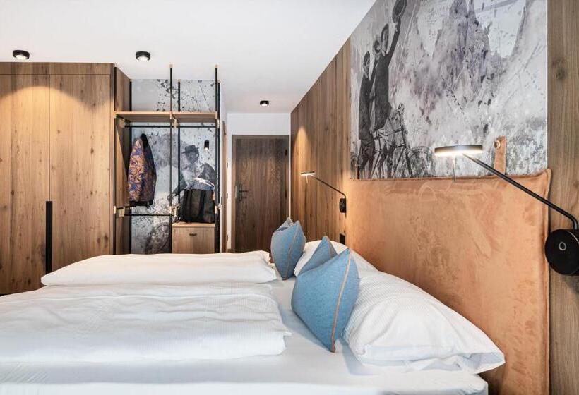 バルコニー付きスタンダードルーム, Linder Cycling