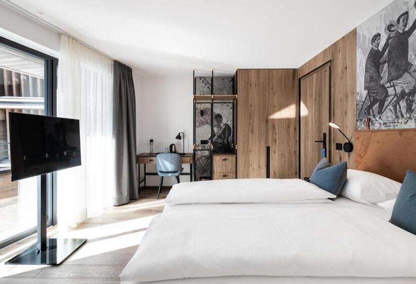 Quarto Deluxe, Linder Cycling