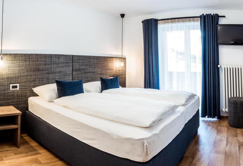 エコノミールーム, Linder Cycling