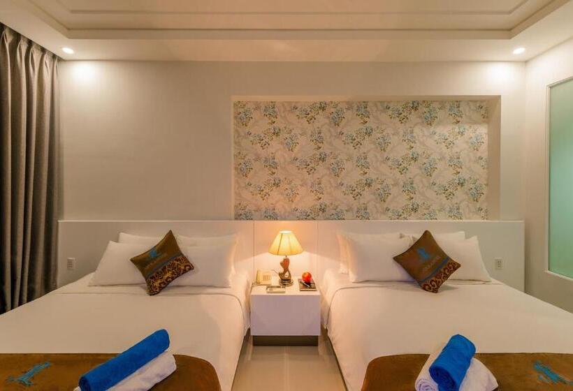 اتاق استاندارد چهار تخته, Nipola