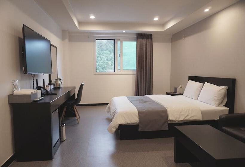 חדר סטנדרט, Persimmon Tourist