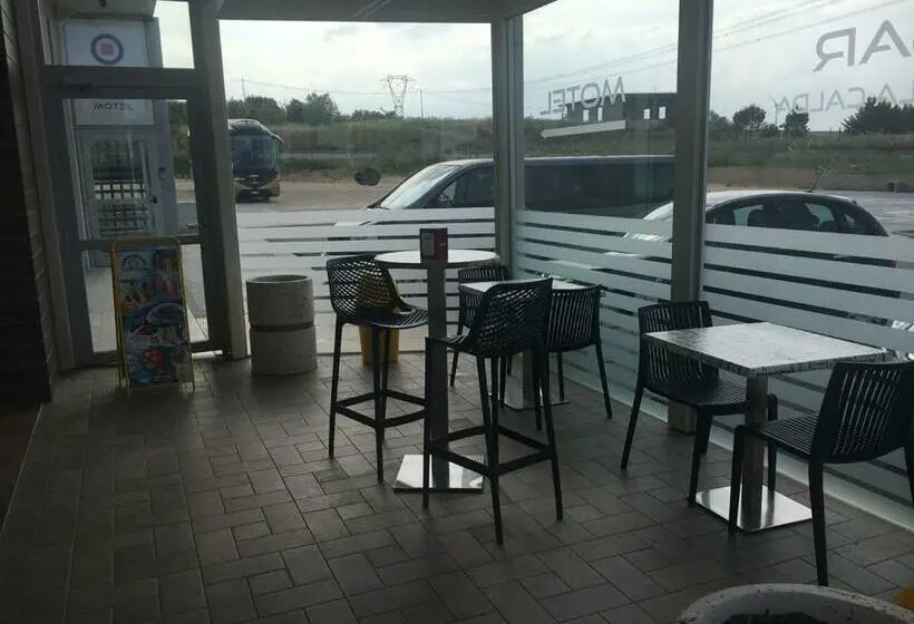 اتاق لوکس, La Sosta Motel Tavola Calda
