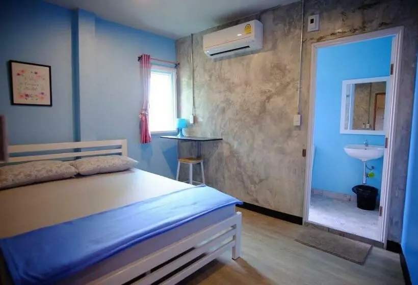 اتاق اکونومی یک تخته, Nap Corner Hostel