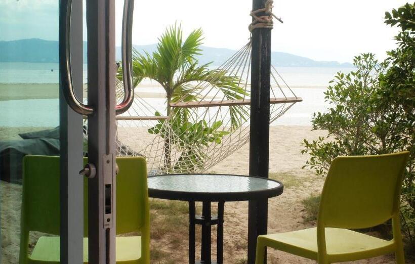 标准平房, Seaesta Beach