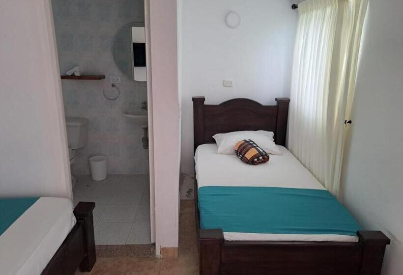 اتاق استاندارد سه نفره, El Paraiso Campestre