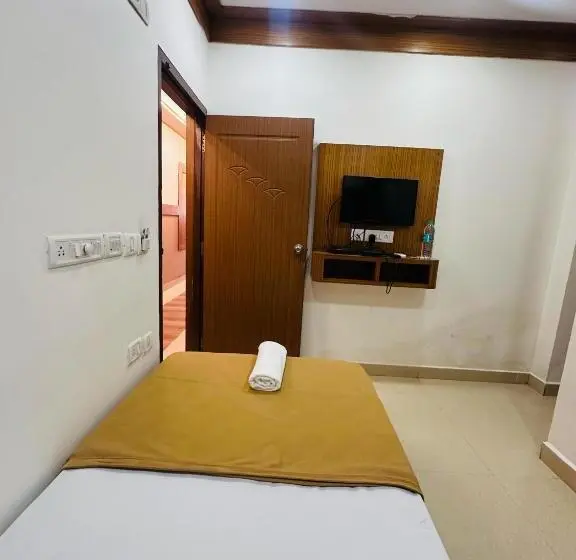 シングルデラックスルーム, Embassy Grand Boarding And Lodging