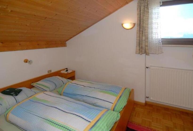 带2个卧室的高级公寓, Regalterhof Eppan