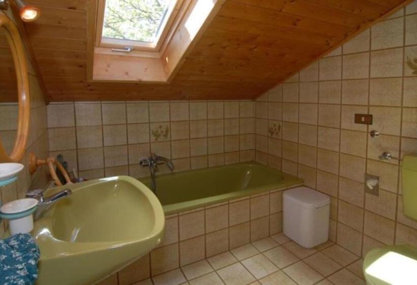 带2个卧室的公寓, Regalterhof Eppan