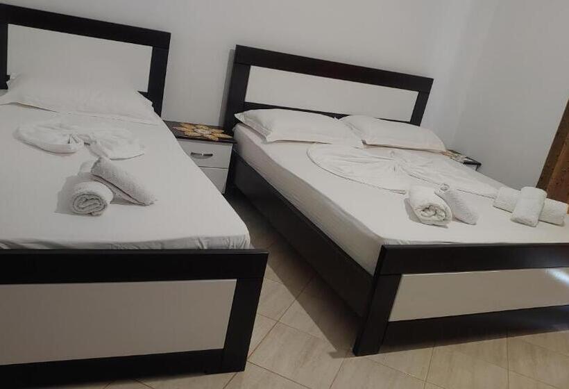 חדר סטנדרט עם מרפסת, Villa Leonel