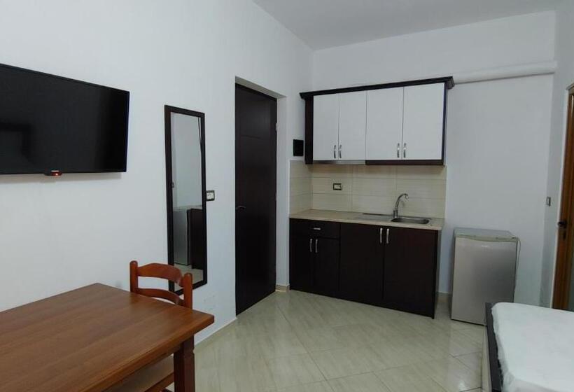 חדר סטנדרט עם מרפסת, Villa Leonel