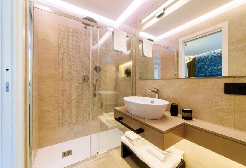 정원 전망 4인용 스탠다드 룸, Estate4home Nicholhouse