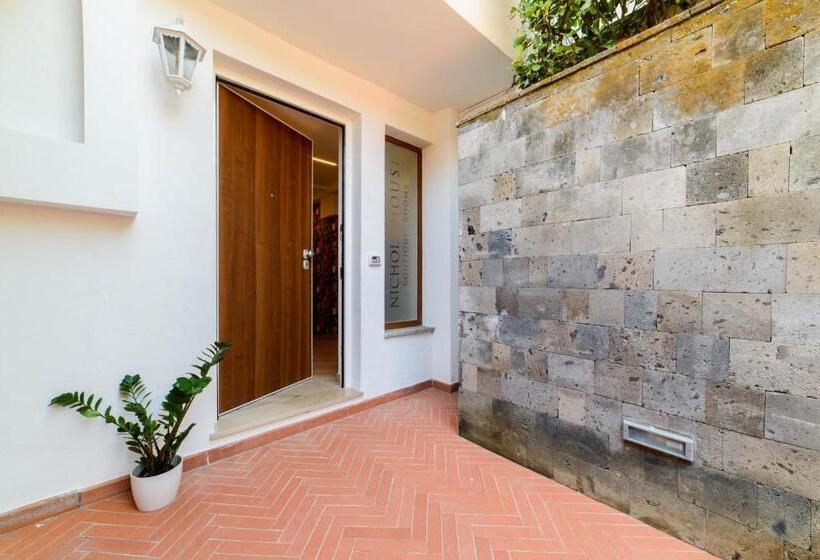 정원 전망 4인용 스탠다드 룸, Estate4home Nicholhouse